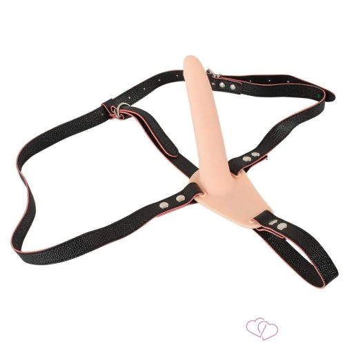 You2Toys - Strap-On - akkus, felcsatolható vibrátor (testszínű)